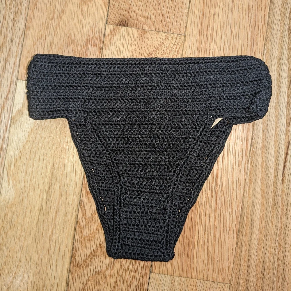 NWT SKIMS CROCHET SWIM BIKINI SET IN ONYX